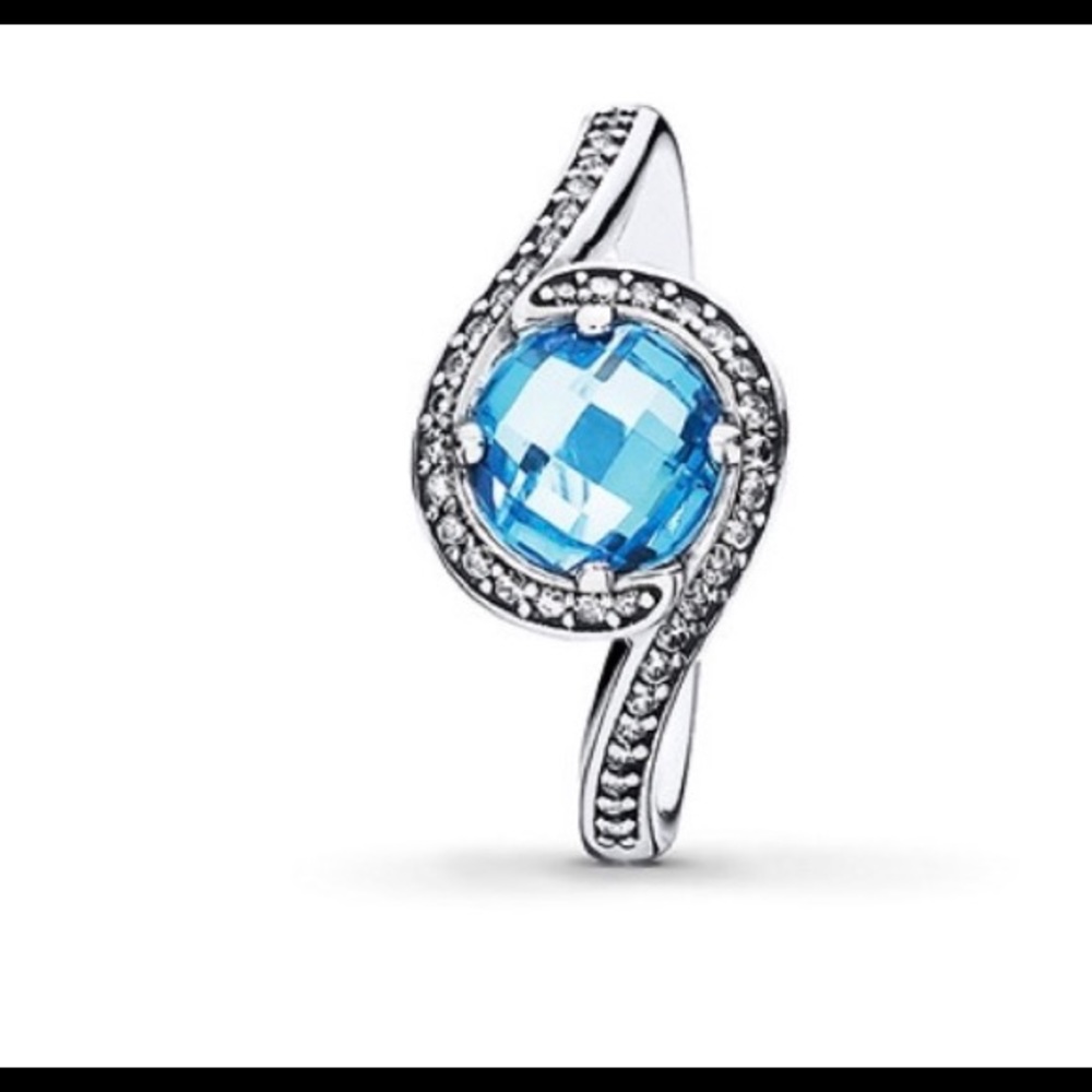 Pandora Ring
